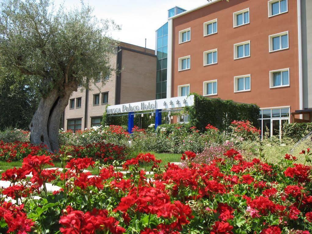Anusca Palace Hotel Castel San Pietro Terme Exteriör bild